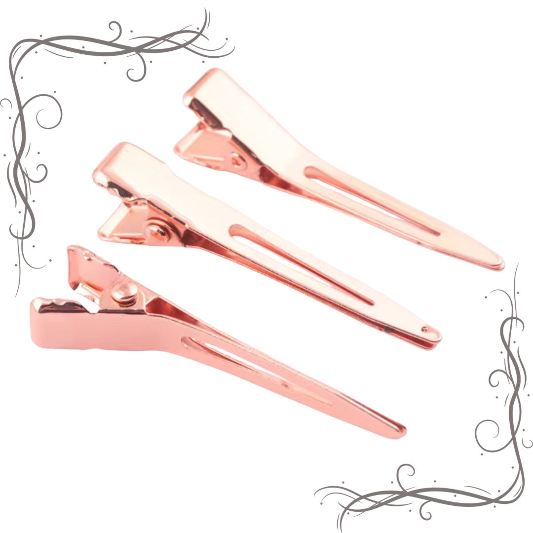 Clips to seam