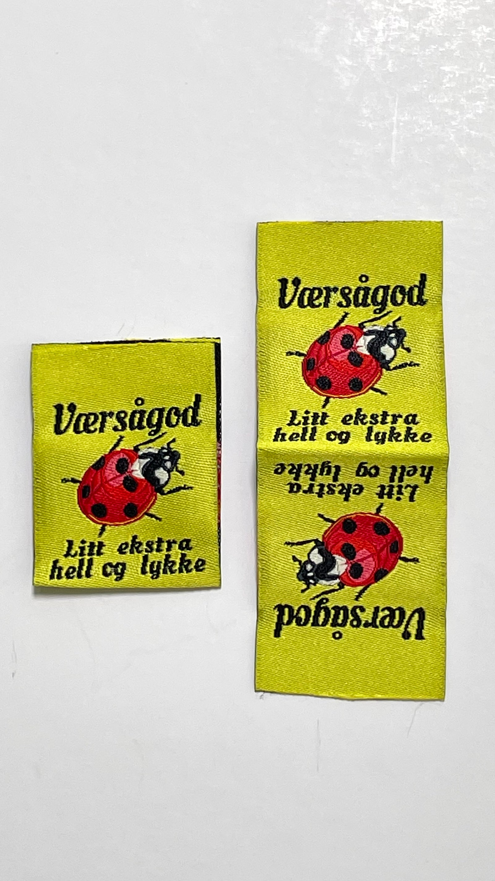 September-lapper 2025  Strikkefeber og ekstra lykke