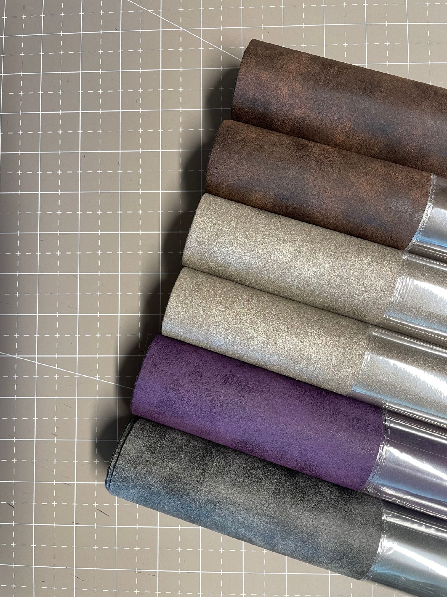 Special box - fabrics, lining and thread